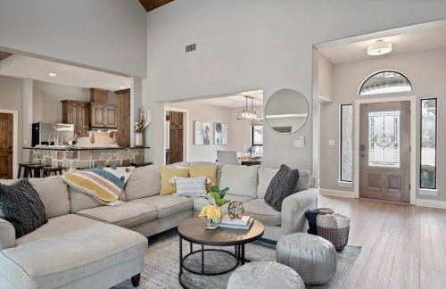 Waterfront House on Lake LBJ Cove and Concierge Services - Foto 9