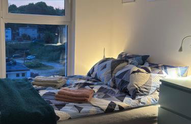 Navy Blue Apartment - Photo 19