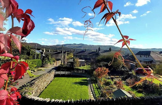 2 Bed Cottage Sleeps 4 - Pets Ok - Private Garden - Foto 13