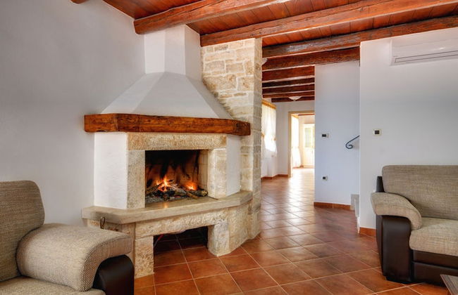 Holiday Home in Golas With Private Pool - Foto 34