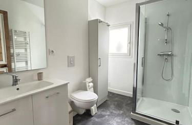 Appartement 2 chambres - 6 personnes - Centre de Parthenay - Garage et Wifi - Foto 12