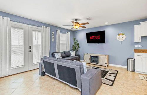 Spacious 3BR Home Near SPI Beach & Restaurants - Foto 7