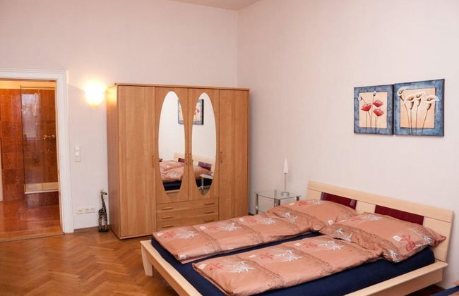 Raisa Apartments - Photo 5