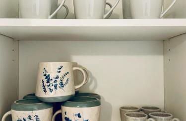 Luxe & Bright Gem - Prime Location, Roof Deck, View - Foto 13