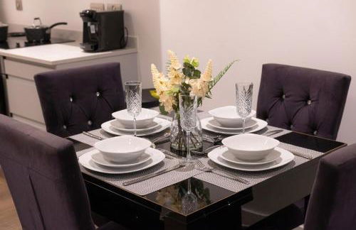 Luxury Mcr 2bed,2bath Apartment- Central location! - Foto 4