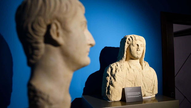 Tour por la Villa romana de Fuente Álamo - Foto 2, Bustos romanos en la Villa de Fuente Álamo