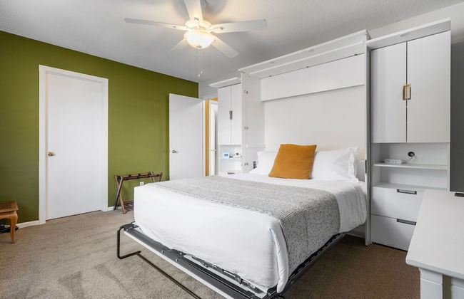 The Giraffe House - Photo 3