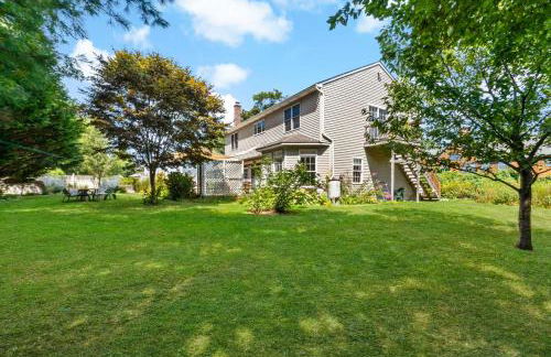 Entire Home in Narragansett - Photo 13