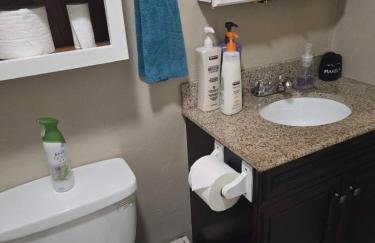 Raw Gold - Affordable, Near Mendenhall Glacier, Trails, and Conveniences - DISCOUNTS ON TOURS! - Foto 24