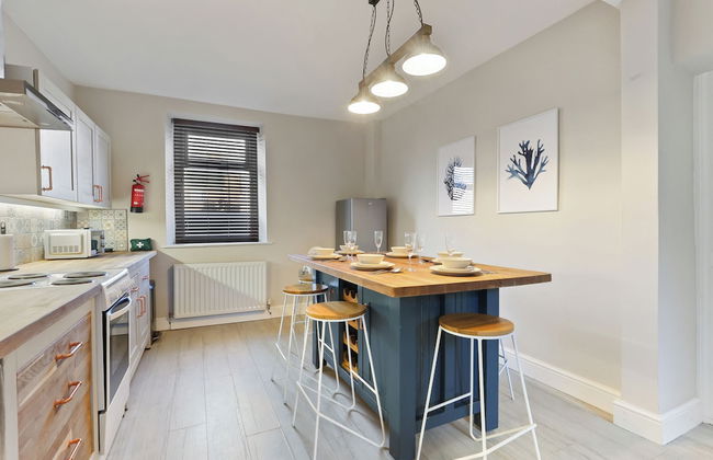 Home and Howay - North East Escapes - Photo 11