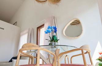 Slow Home Apartments - Photo 69