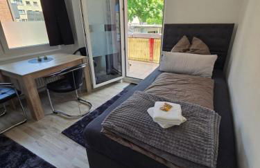 Apartment in Krefeld City with Balcony - Foto 4