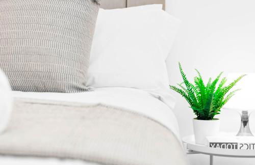 Four Bed House - Garden - Parking - Speed Wi-Fi 75CMR - Foto 17