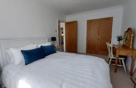 Tranquil 2-Bed Bungalow Near to Southwold - Photo 30