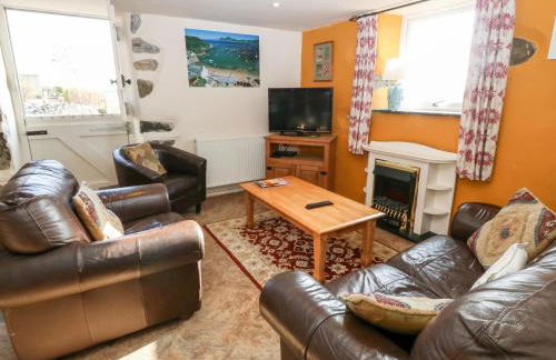 Bwthyn Celyn Holly Cottage - Photo 3