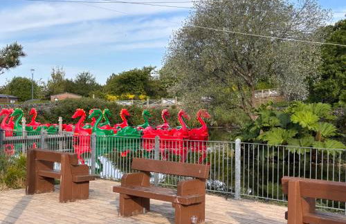 Hafan y Mor Park 3-Bed Caravan Sleeps 8 Pets Ok - Foto 21