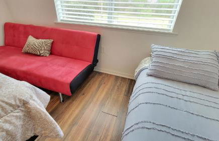 Spacious 2BR 2BA Suite - Walk to Mall & Hospitals - Foto 11