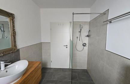 2Zi Apartment in Schloss Neuhaus mit Ladestation für Elektroautos - Foto 10