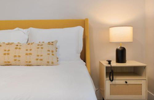 Downtown Home with Basketball, Firepit and Just 20 Miles to Disney - Foto 18