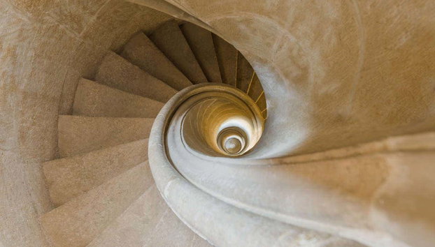 Entrada a la Catedral de Guadix de Granada - Foto 5, Escalera de caracol para subir al campanario