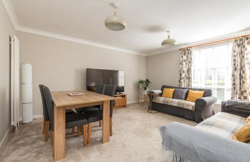 Cosy Roseburn Apartment, Edinburgh - 2 Bedrooms, FREE PARKING - Foto 4