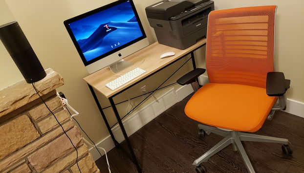 Check-in/check-out kiosk