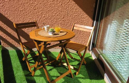 Appartement avec balcon au pied des pistes - Foto 1