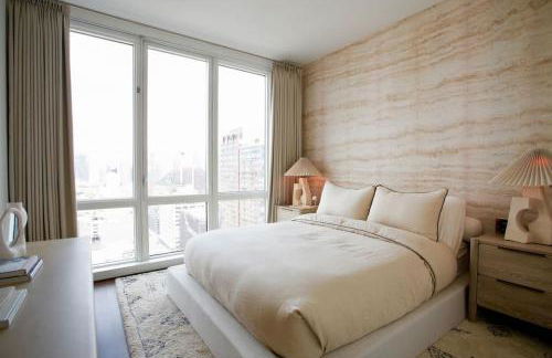 Modern Designer Stunning Hudson Views Corner Unit - Photo 4