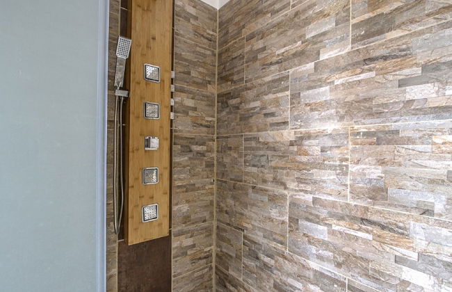 Spacious Holiday Home in Aure sur Mer With Garden - Foto 56