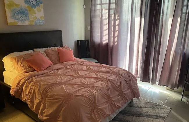 Mango Hill Retreat - Photo 2