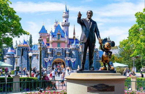 Hello Sunshine OC minutes to Disneyland-Family Friendly - Foto 36