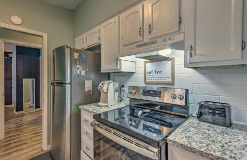 Stellar Fort Walton Retreat about 2 Mi to Beach! - Foto 11