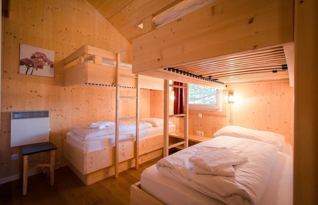 Amazing Chalet With Infrared Sauna - Photo 4