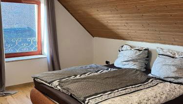 Helles Apartment mit Balkon - Foto 5