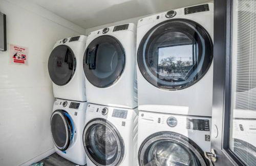 Cozy, Fully-Equipped Studio With Gated Parking! - Foto 14