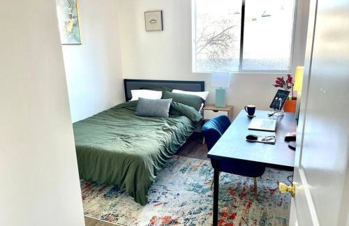 FuLLy LoAdeD ReSerVaTioN 3bed 2ba w Parking - Photo 29