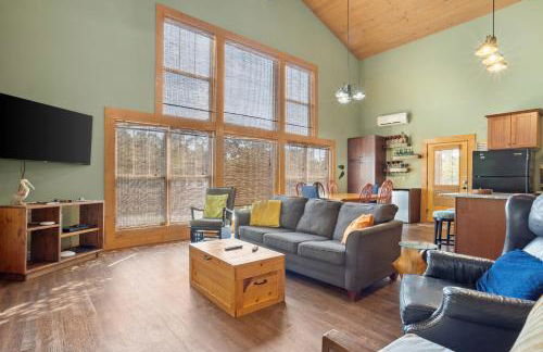 Pool Retreat Waterfront 6 Bedroom Boat Ramp Game Room Pass Christian Home - Foto 4