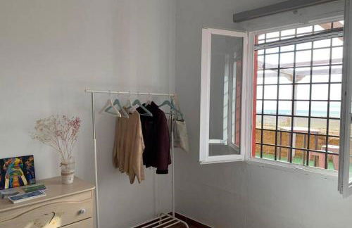 Casita de campo con vistas a una laguna - Foto 12