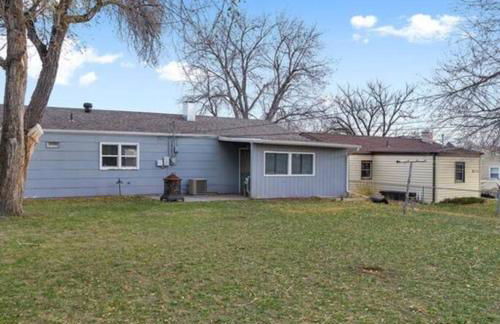 Pet Friendly Large Fenced Backyard Covered Patio - Foto 23