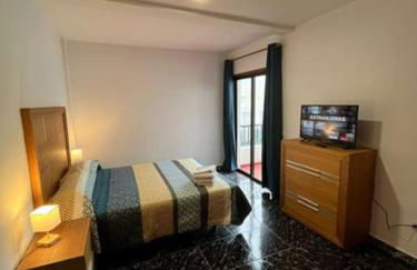 3 dormitorios. Terraza. Bus stop - Foto 4