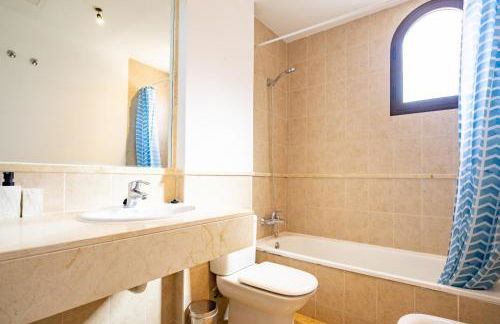 Increíble y Moderno apartamento Duplex con piscinas y preciosas vistas - Photo 11