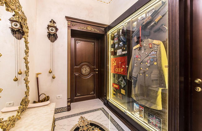 Ussr City Center Luxurious Apartment , Lives the Life of Soviet Generals - Foto 39