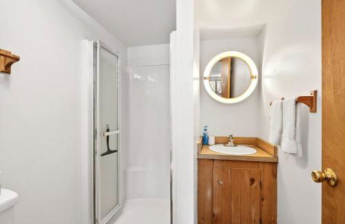 Spacious 6 Bedroom Chalet Near Holiday Valley - Foto 57