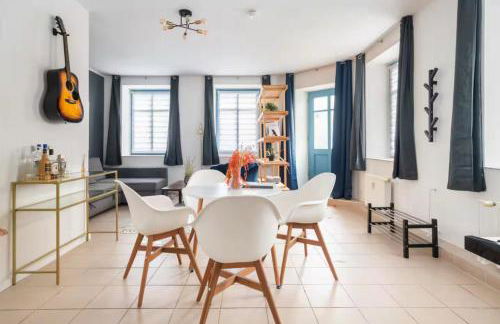 Spacious 70sqm Apartment Sleeps 6 Free Parking - Foto 12