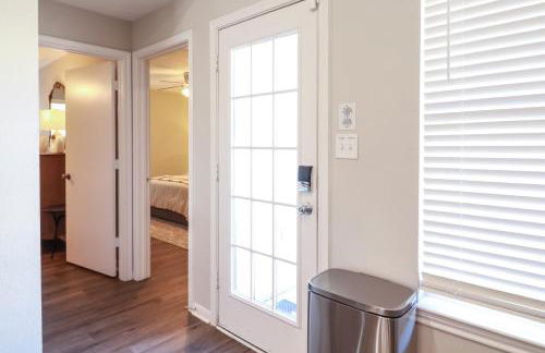 Cozy Home in the Heart of Aggieland - Photo 25