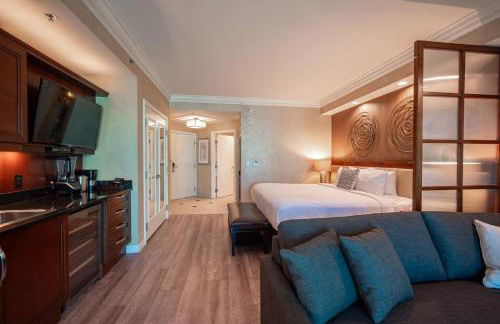 No Resort Fee Strip View Balcony+ Valet Parking - Foto 16