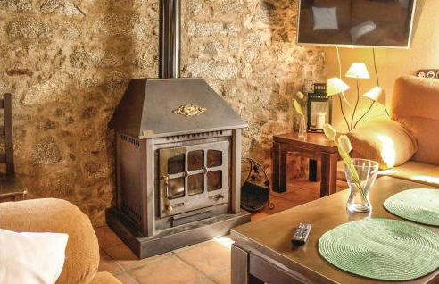 Awesome Home In Villanueva Del Duque - Foto 2