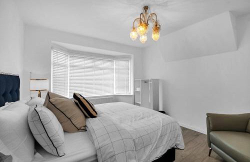 4 Bed - Sleeps 8 - Free Parking - Garden - Foto 11