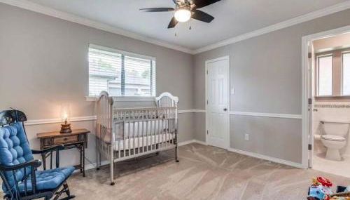 Quite Executive Home in Prestigious Neighborhood - Foto 2