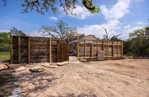 Romantic Tiny Luxury Retreat w heated pool, sauna n outdoor shower in Wimberley 10 acres - Foto 41